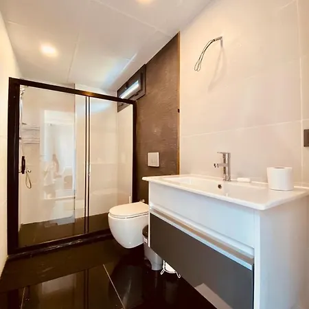 فيلة Yaylakoy Ozel Havuzlu Private كوشاداسيه