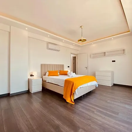 فيلة Yaylakoy Ozel Havuzlu Private